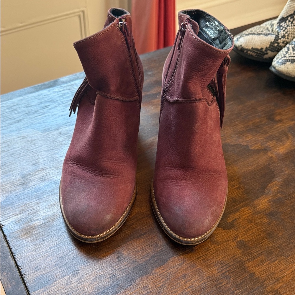 Steve Madden Maroon Ankle Booties